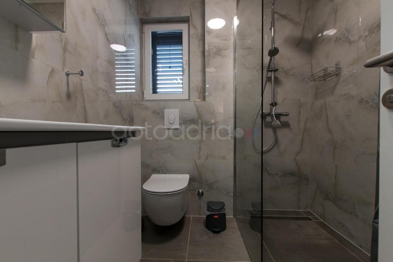 Sea View Apartment Leana Makarska Exterior photo